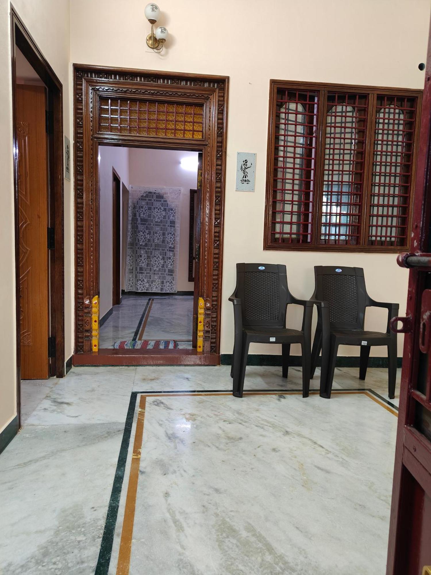 Guru Krupa Home Stay Tiruvannamalai Exterior photo